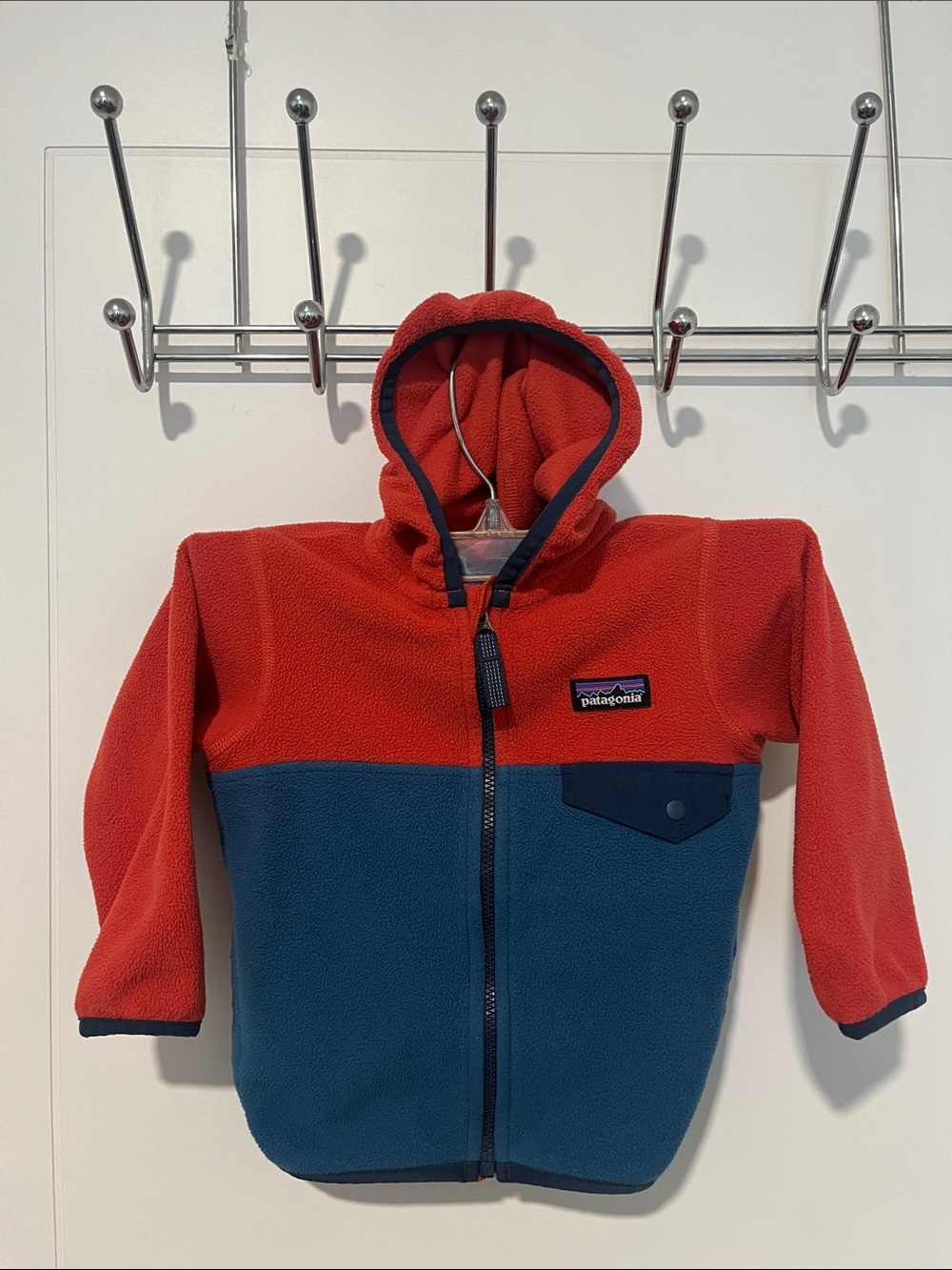 Patagonia Kids Toddler Red & Blue Hooded Fleece Zip Sweatshirt Gorpcore Outdoor